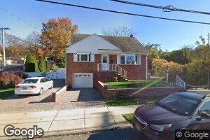 512 Walnut St, Ridgefield, NJ 07657