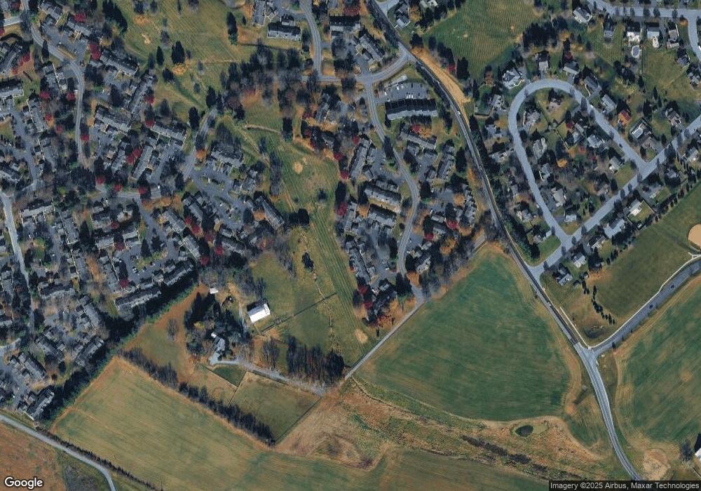 620 Barrington Ct, Palmyra, PA 17078 - photo 1