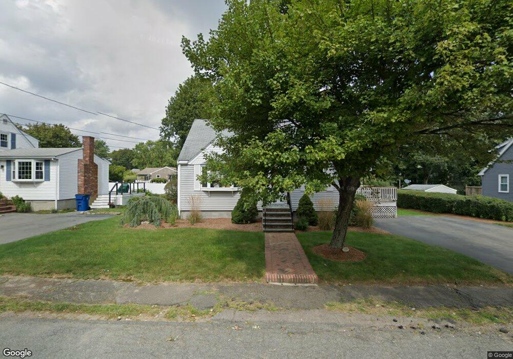 40 Chestnut Cir, Randolph, MA 02368 - photo 1