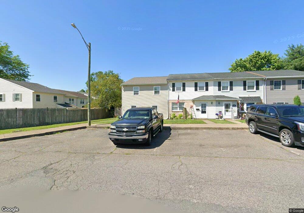 410 Colonial Dr, East Greenville, PA 18041 - photo 1