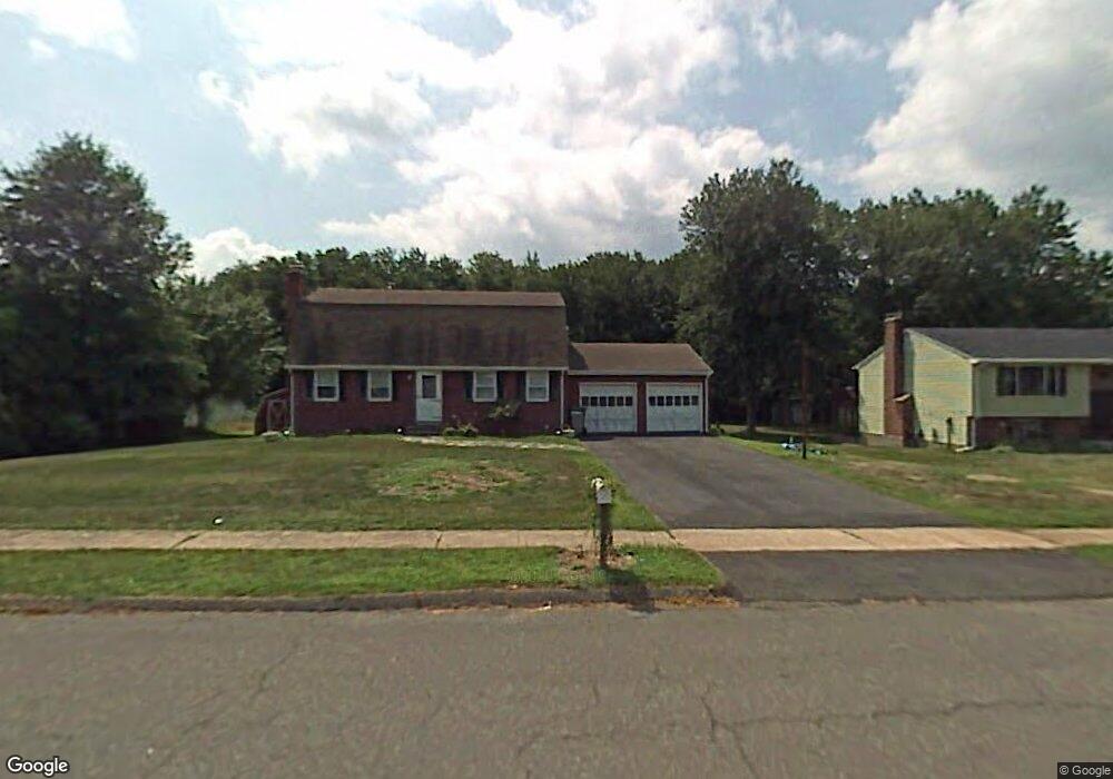 11 Tamarack Dr, Windsor, CT 06095 - photo 1