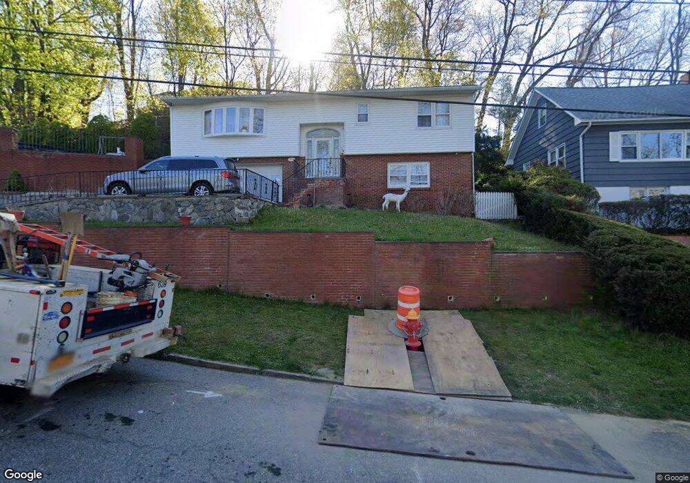 42 Candlewood Dr, Yonkers, NY 10710 - photo 1