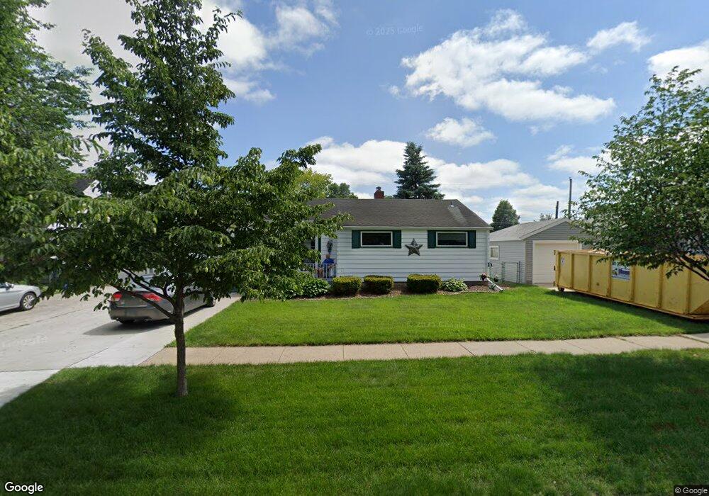 52 16th Ave N, Fargo, ND 58102 - photo 1