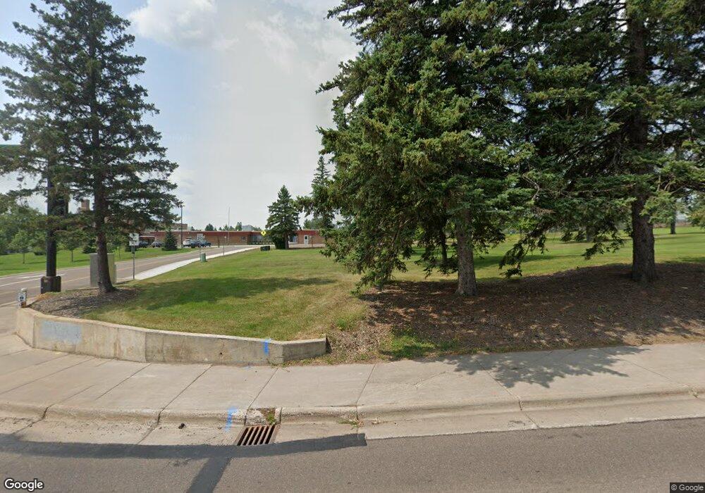 901 Woodland Ave, Duluth, MN 55812 - photo 1