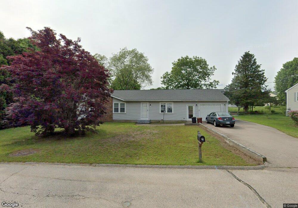 7 Beatrice St, Westerly, RI 02891 - photo 1