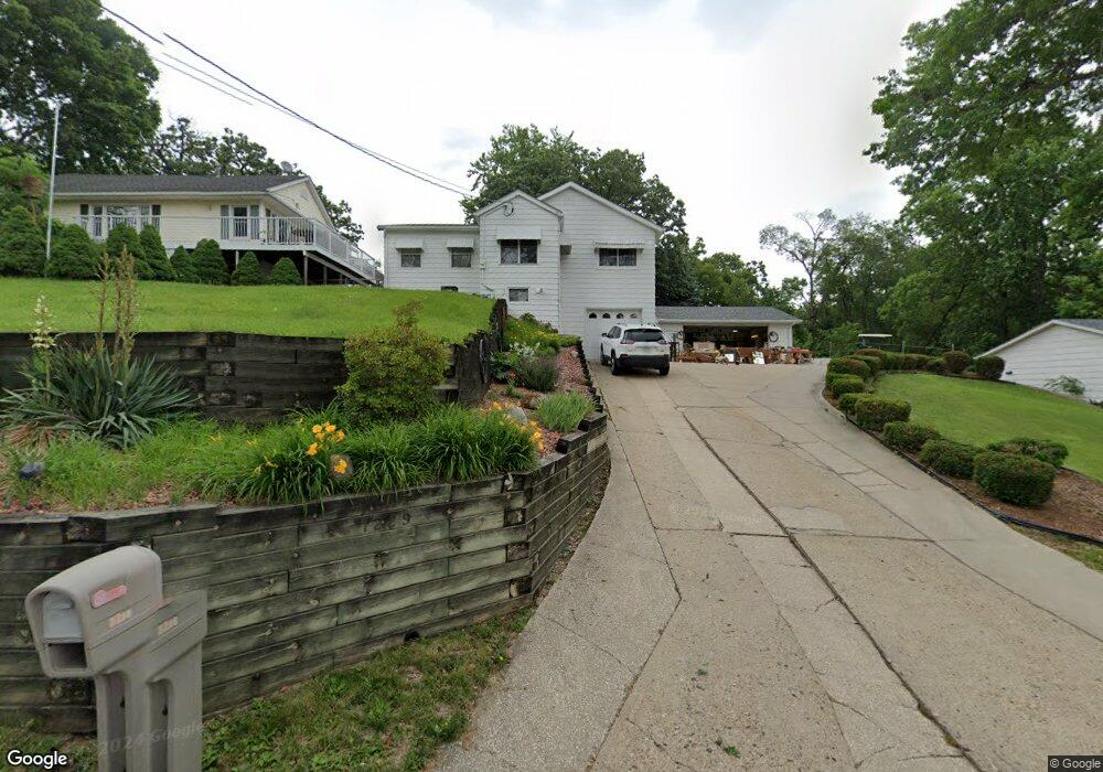 1229 E 35th St, Des Moines, IA 50317 - photo 1