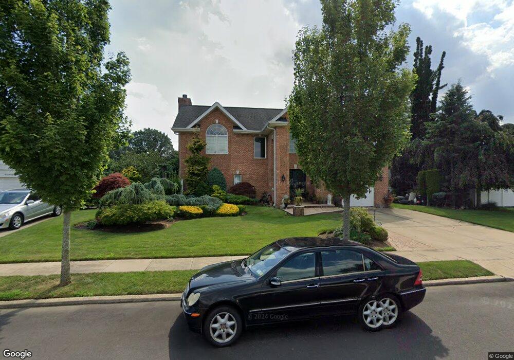 801 Magnolia Dr, Franklin Square, NY 11010 - photo 1