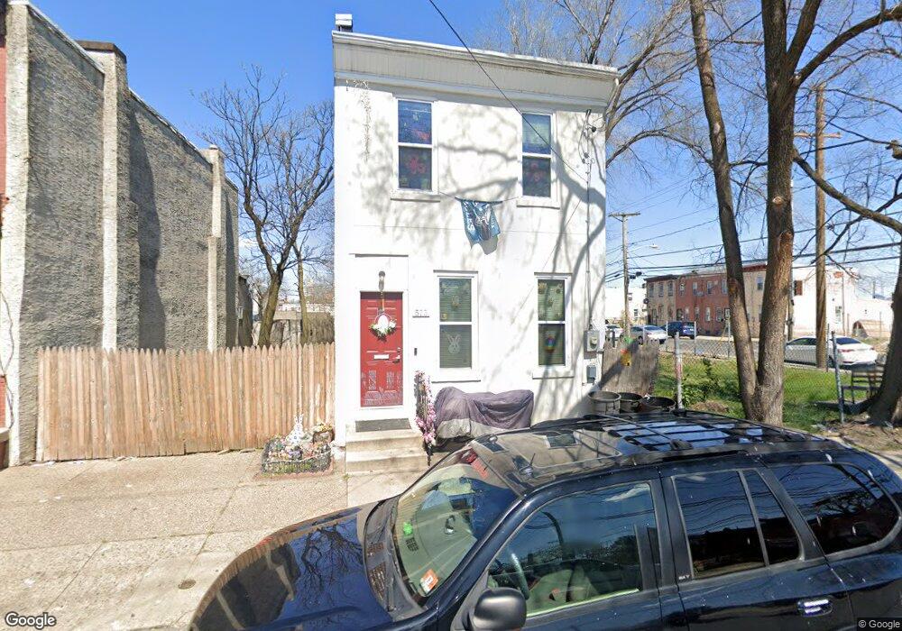 573 Spruce St, Camden, NJ 08103 - photo 1