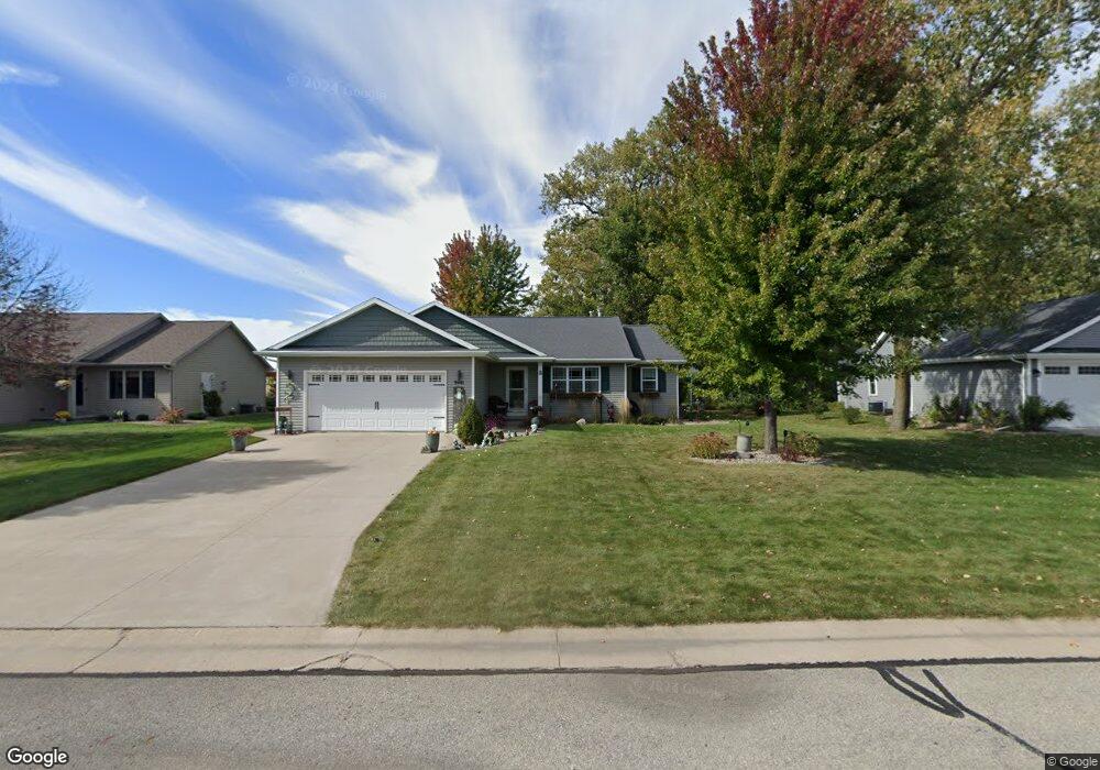 n 9441 Cumberland Dr, Appleton, WI 54915 - photo 1