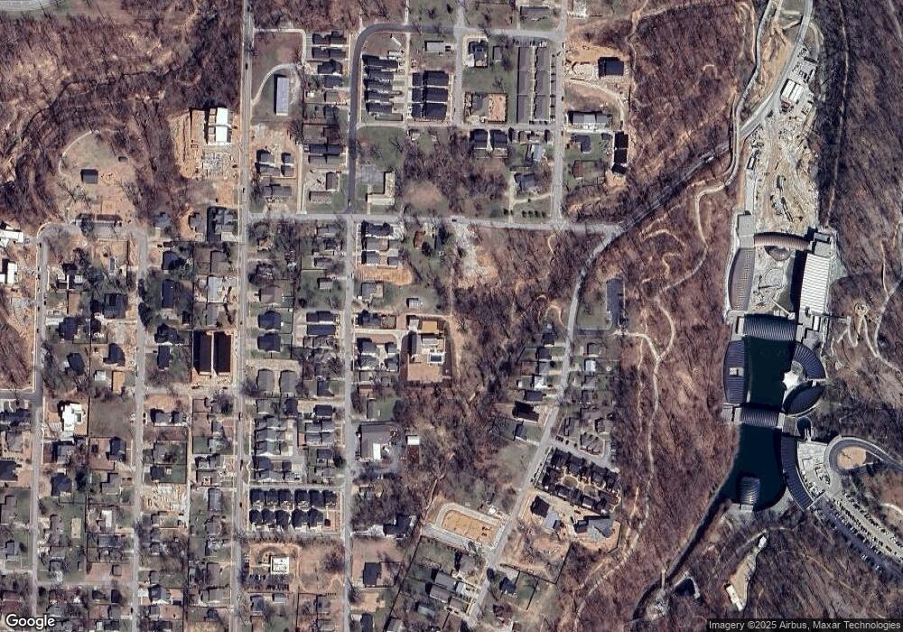 914 NE Monroe St, Bentonville, AR 72712 - photo 1