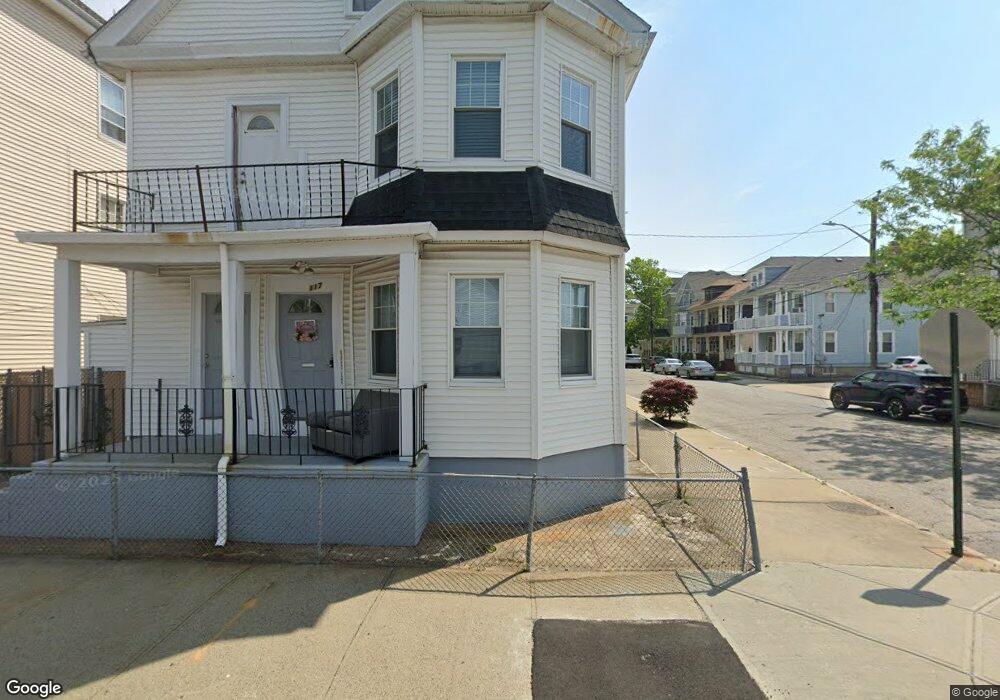 117 River Ave, Providence, RI 02908 - photo 1