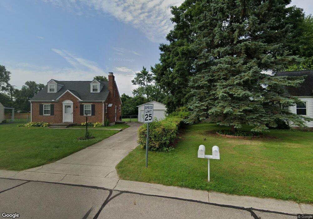 1908 Sunny Ridge Rd S, Dayton, OH 45414 - photo 1