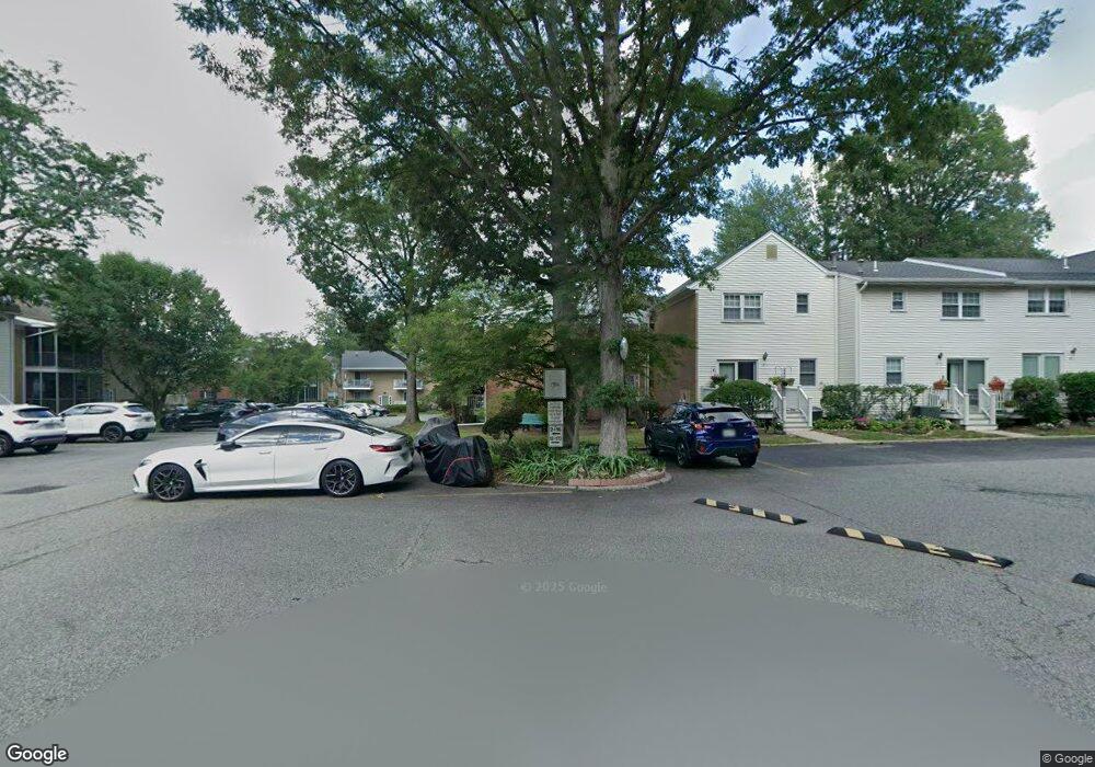 16 Somerset Dr, Suffern, NY 10901 - photo 1