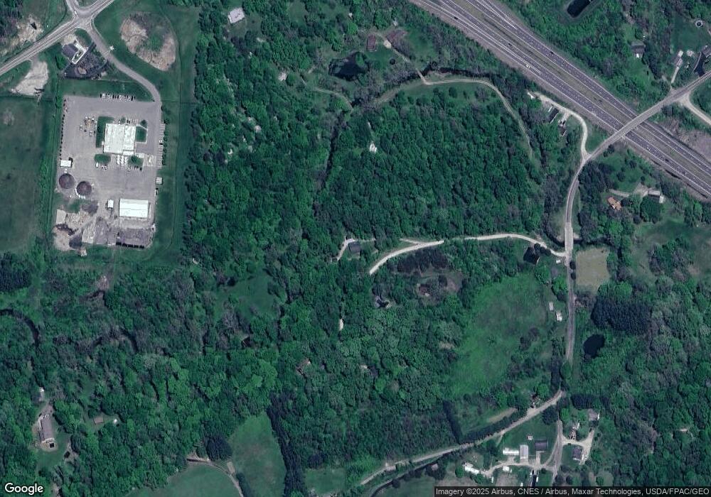 31280 Anglebrook Ln, Logan, OH 43138 - photo 1