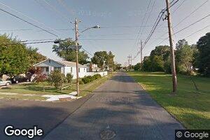 32 Lake Ave, Gloucester Township, NJ 08029