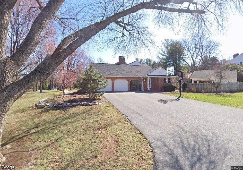 1712 Meadowlark Rd, Reading, PA 19610 - photo 1