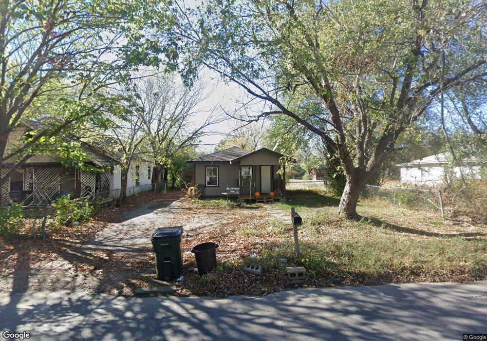 1004 N Oklahoma Ave, Okmulgee, OK 74447 - photo 1