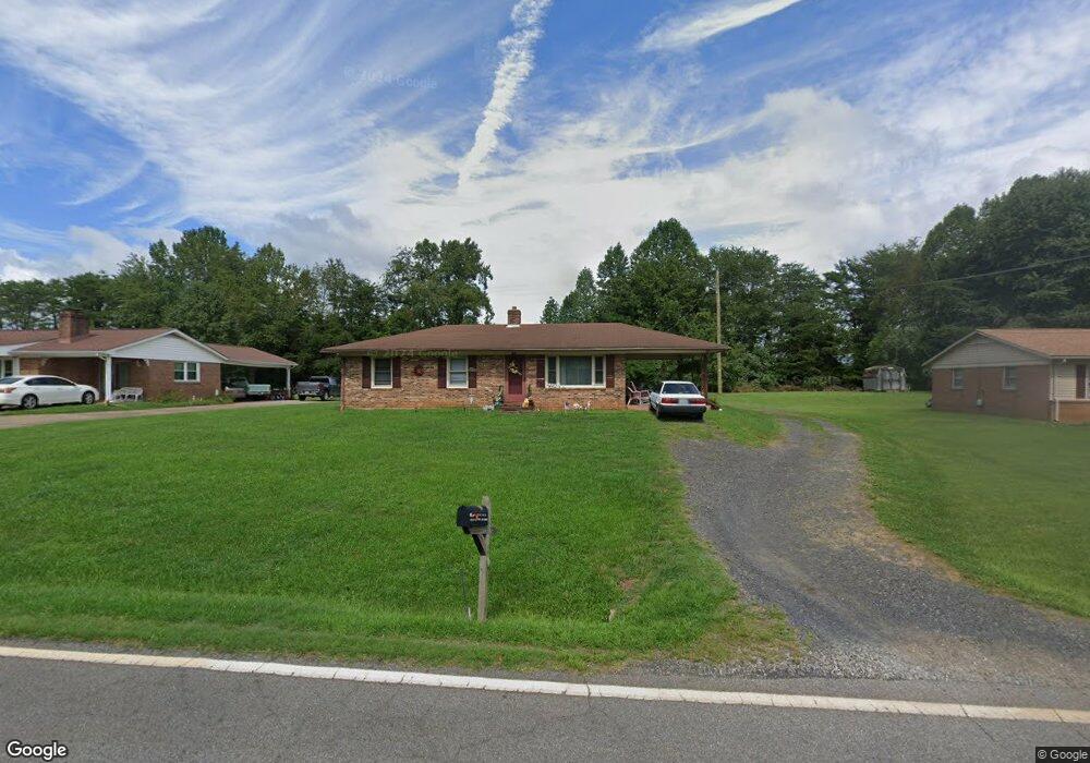 916 Stoney Mountain Rd, Martinsville, VA 24112 - photo 1