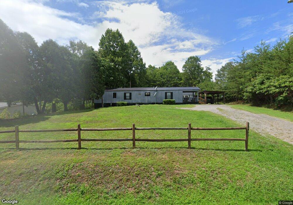 1387 Elijah Cir, Martinsville, VA 24112 - photo 1