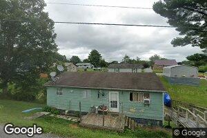 160 West St, Sophia, WV 25921