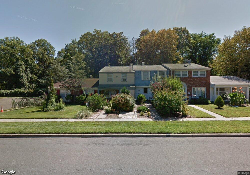 142 Rockland Dr, Willingboro, NJ 08046 - photo 1