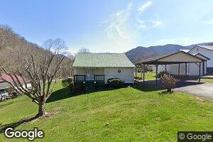 320 Cedar St, Benham, KY 40807