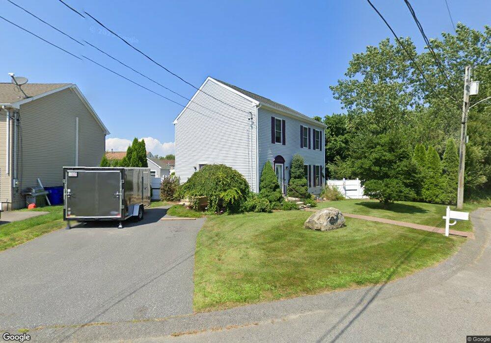 82 Lea Ln, Fall River, MA 02721 - photo 1