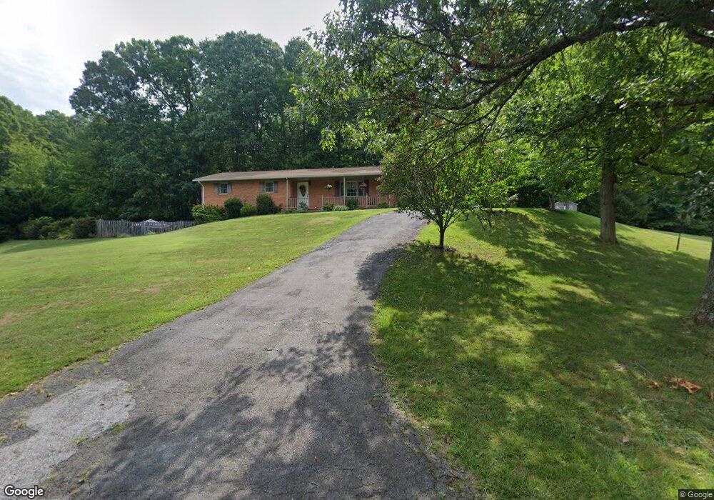 6195 Carters Run Rd, Marshall, VA 20115 - photo 1