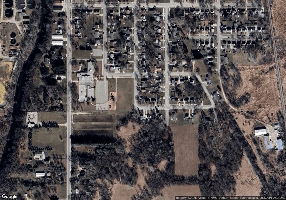 1607 6th St SE, Austin, MN 55912 - photo 1