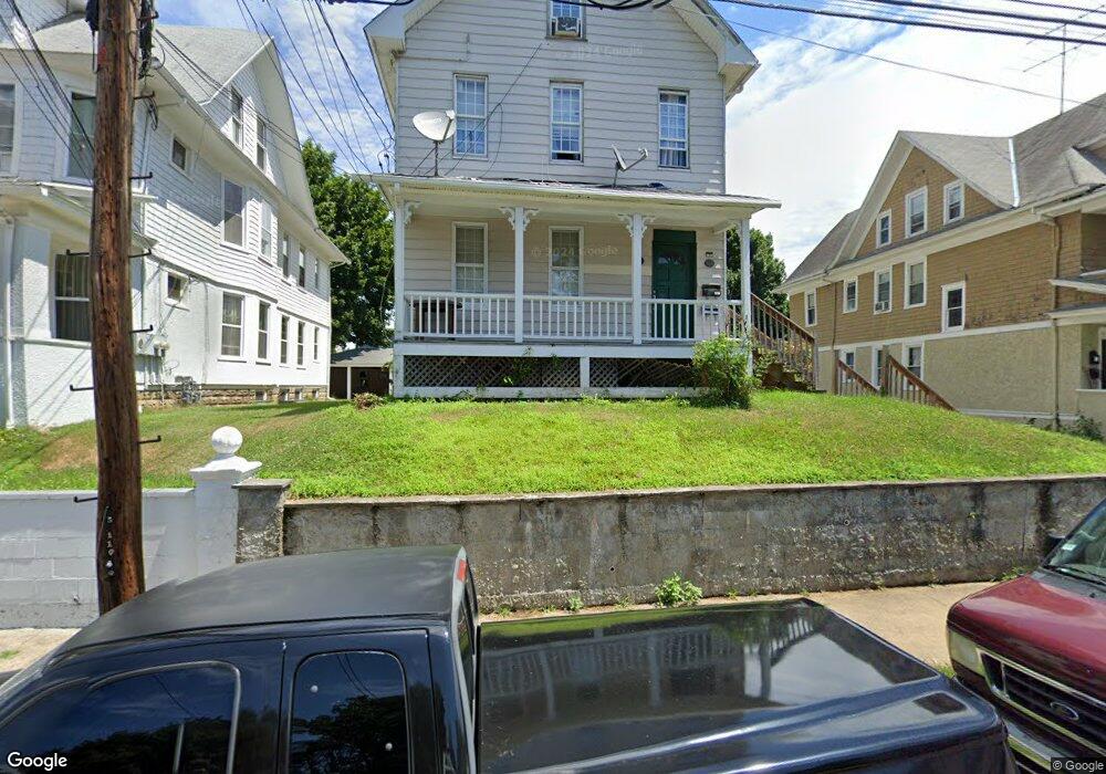 184 Pacific St unit 2ndFl, Bridgeport, CT 06604 - photo 1