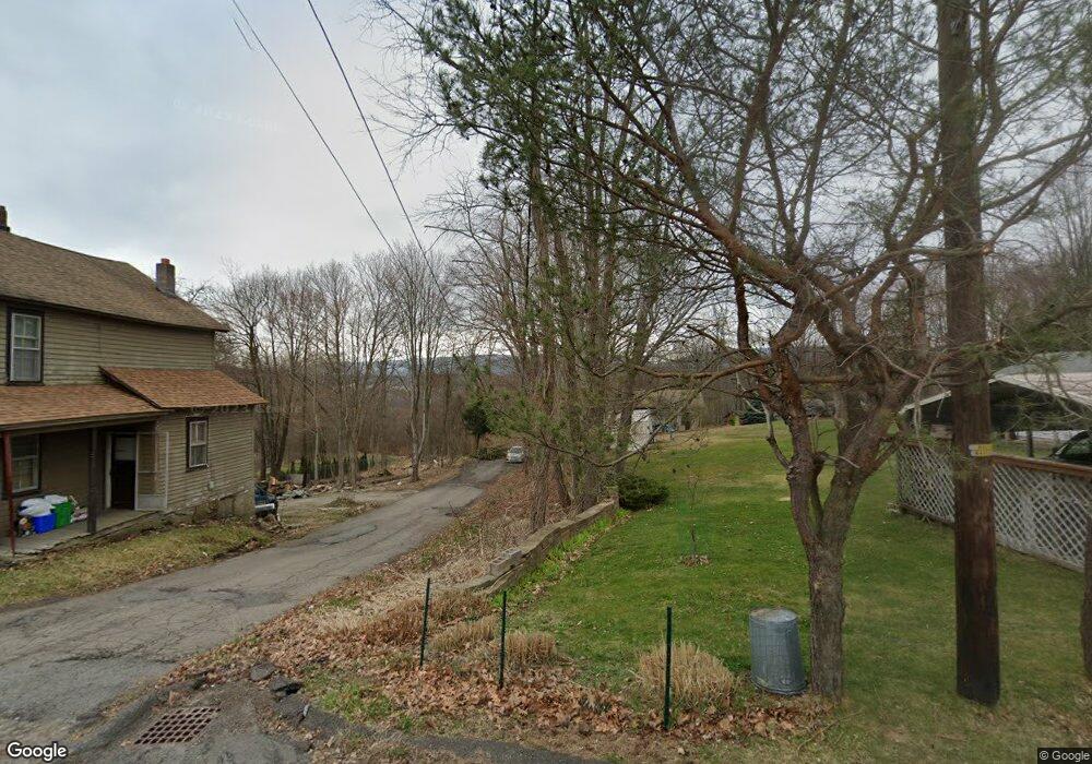 880 Rock St, Archbald, PA 18403 - photo 1