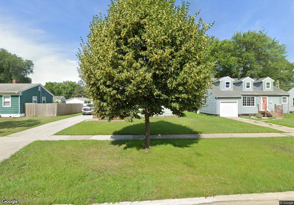 1609 14th St S, Fargo, ND 58103 - photo 1