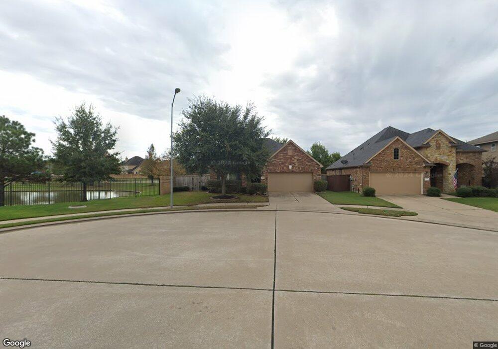 27511 Huggins Crest Ct, Fulshear, TX 77441 - photo 1