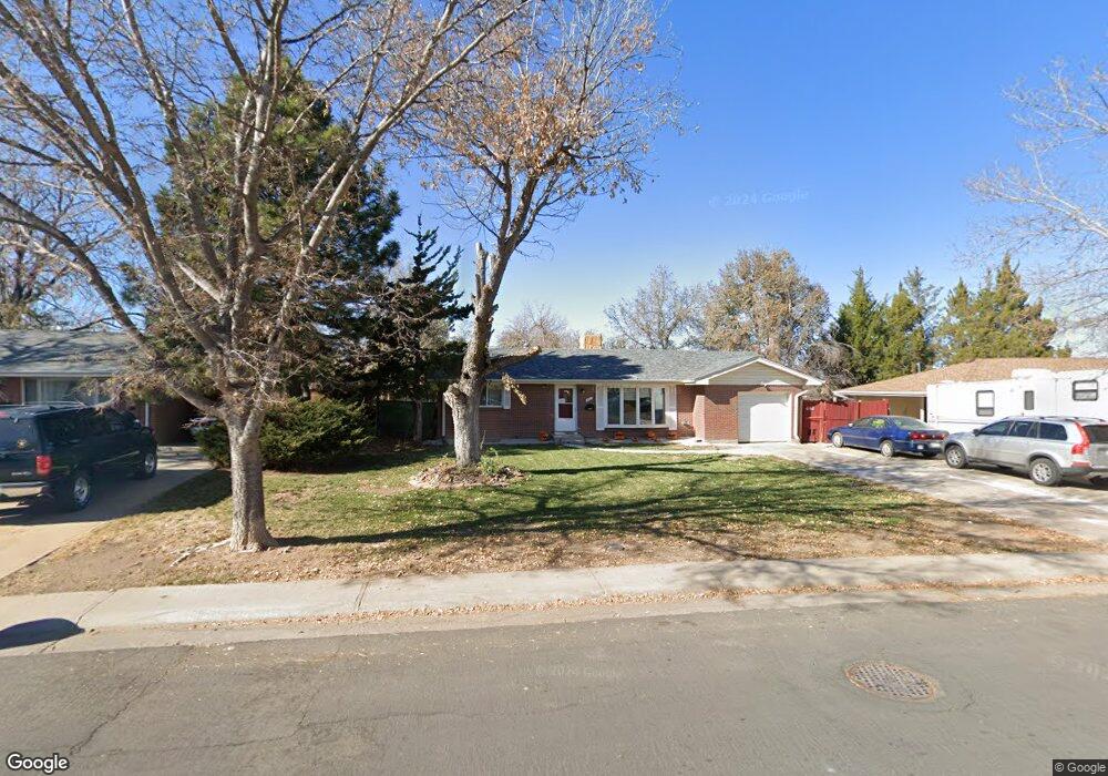 461 Lansing St, Aurora, CO 80010 - photo 1