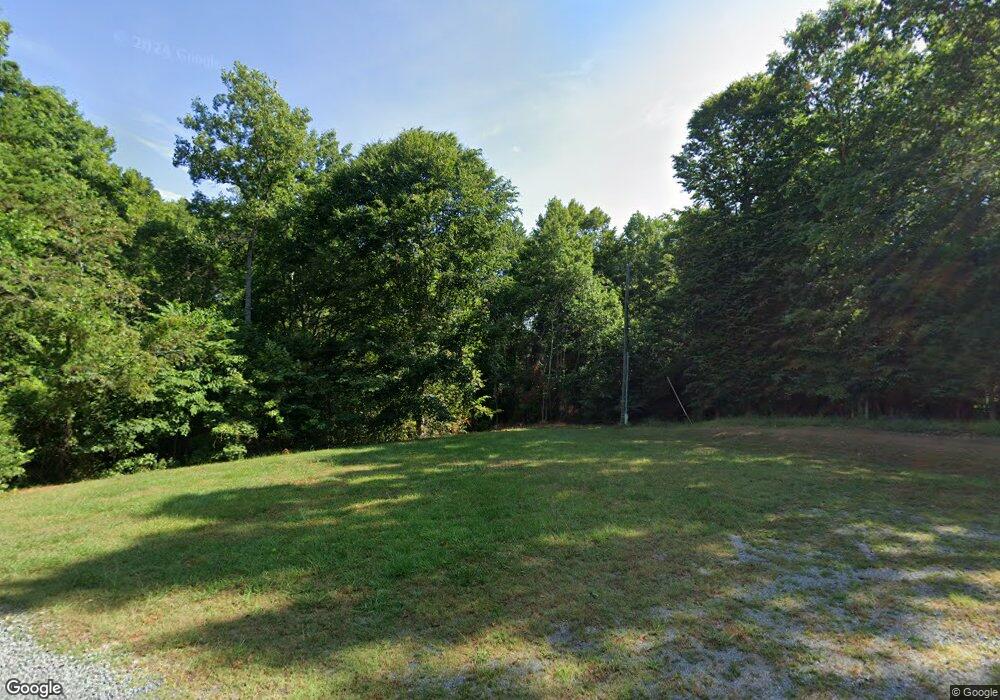 972 Circle b Dr, Asheboro, NC 27205 - photo 1