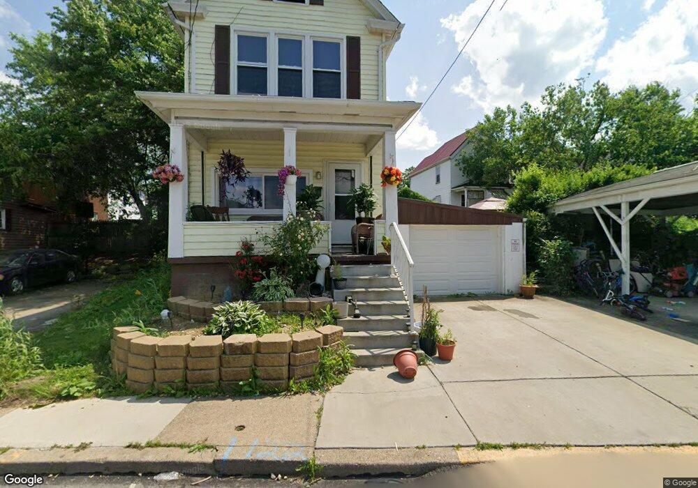 122 18th St, Vandergrift, PA 15690 - photo 1