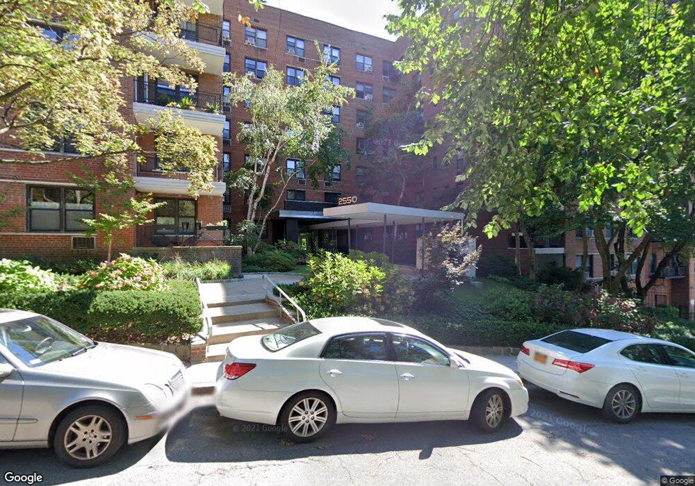 2550 Independence Ave unit 8L, Bronx, NY 10463 - photo 1