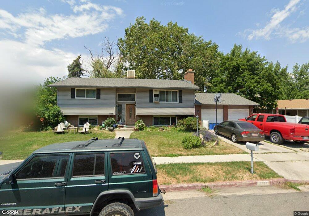 8808 S 910 E, Sandy, UT 84094 - photo 1
