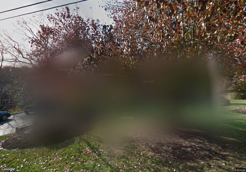 270 Putting Green Rd, Trumbull, CT 06611 - photo 1