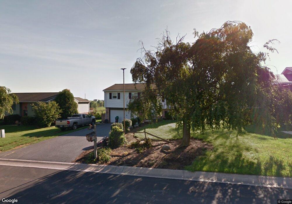 107 Meadow View Dr, Leola, PA 17540 - photo 1