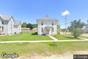 228 E 2nd Ave, Lisbon, IA 52253