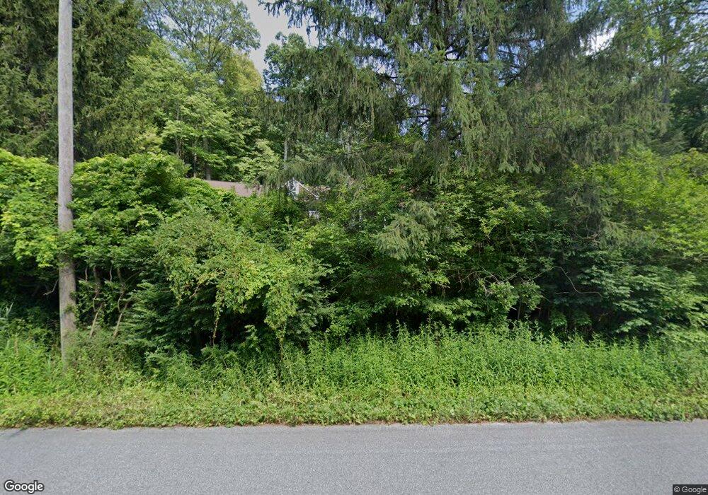 382 Newtown Turnpike, Redding, CT 06896 - photo 1