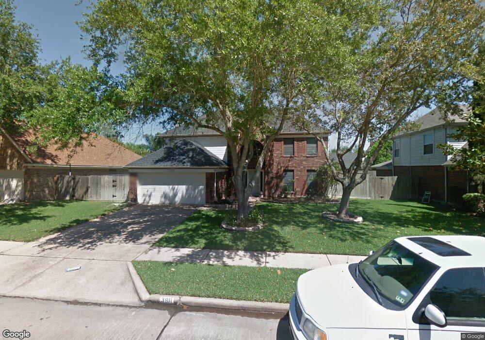 3911 Ivywood Dr, Pearland, TX 77584 - photo 1