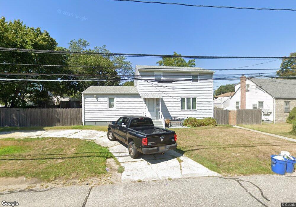 37 Brookside Ct, Copiague, NY 11726 - photo 1