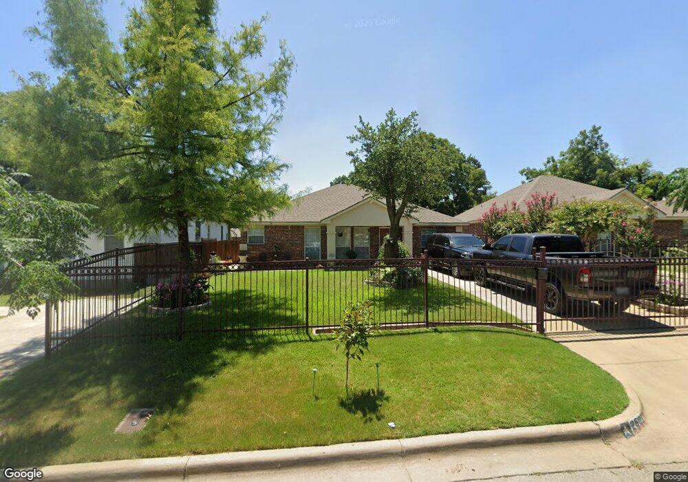 2503 NW 28th St, Fort Worth, TX 76106 - photo 1