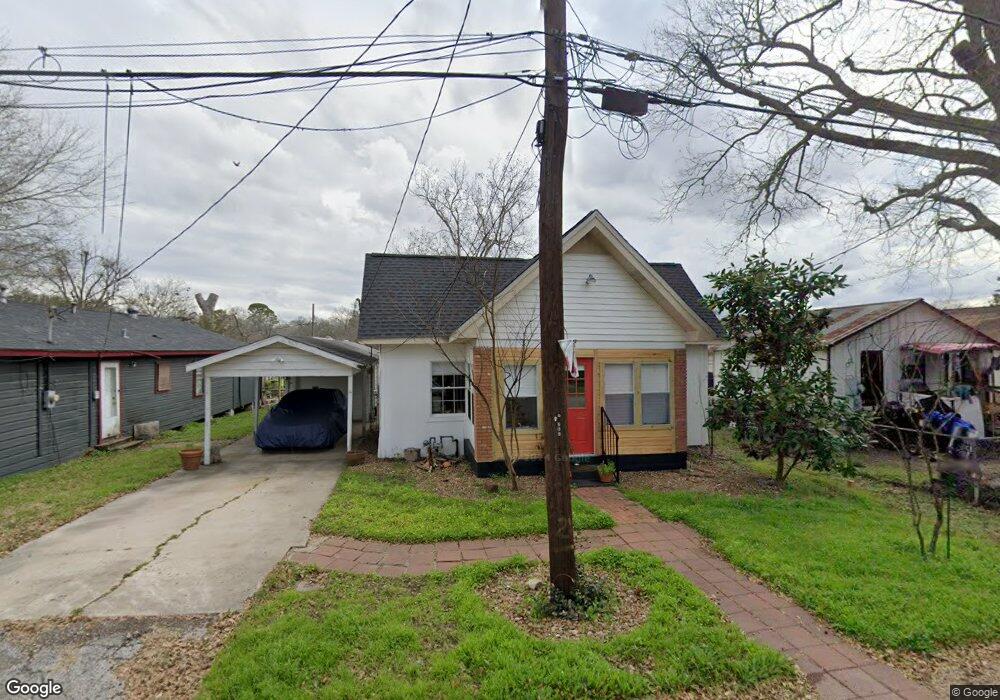 607 Fannin St, Richmond, TX 77469 - photo 1