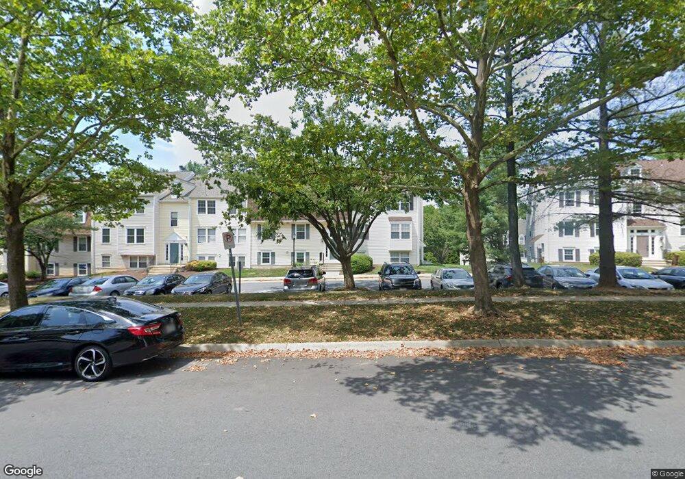 35 Pickering Ct unit 1, Germantown, MD 20874 - photo 1