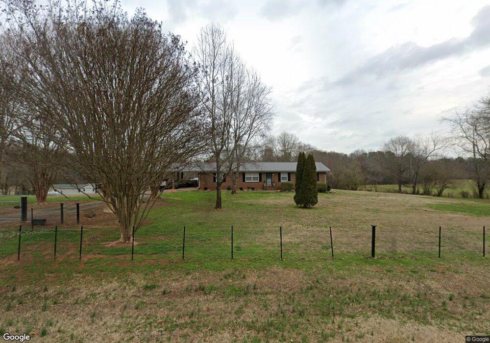 5612 Brockton Loop, Jefferson, GA 30549 - photo 1