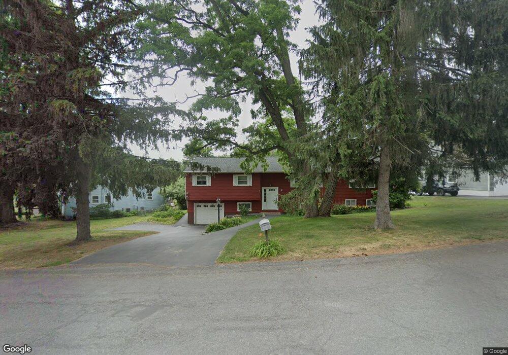 4 Dahlem Blvd, Schenectady, NY 12309 - photo 1