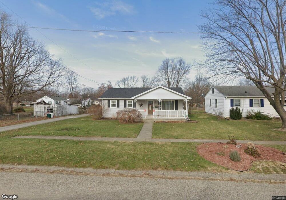 908 Grant Ave, Mattoon, IL 61938 - photo 1